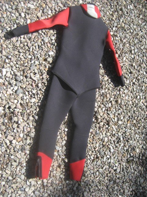 Dive Suit Men's Diving Suit Size 48 new