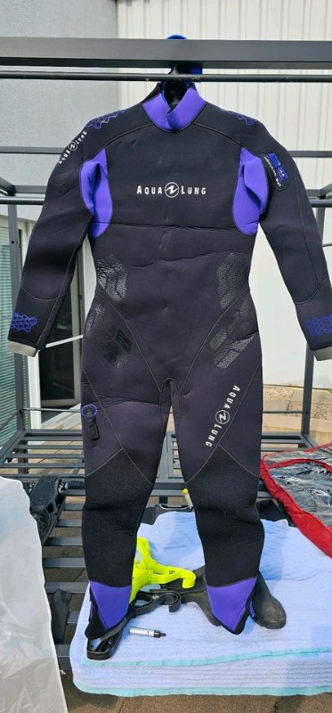 Dive Suit Aqua lung 5mm