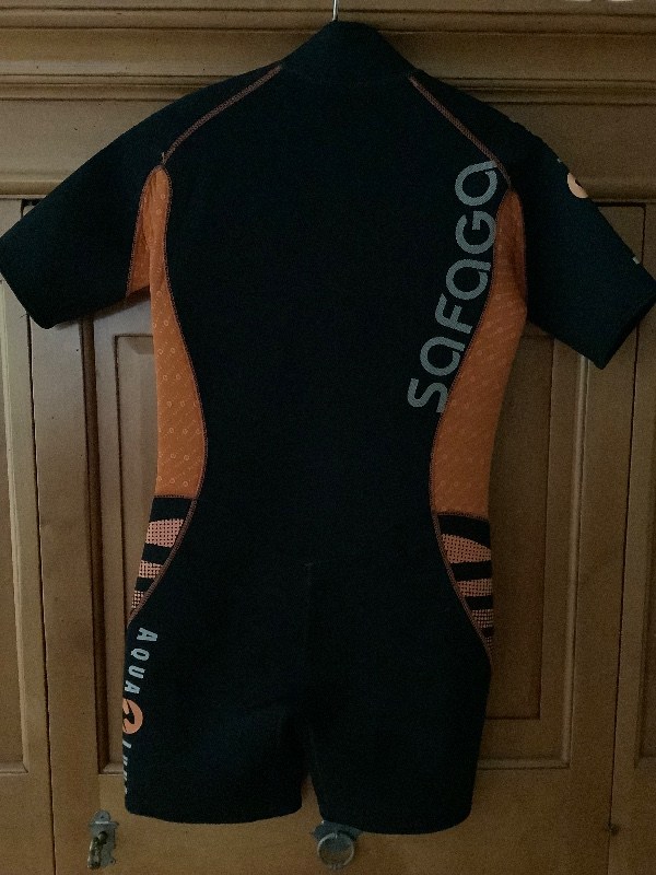 Dive Suit Sell diving suits as good as new long and shotys