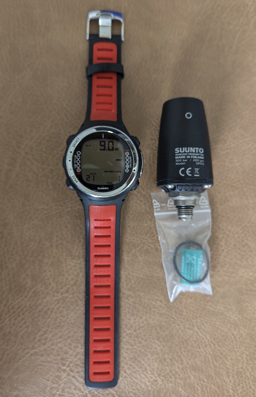 Tauchcomputer/Uhr Suunto D4i + Tank Wireless Trasmitter Tauchcomputer