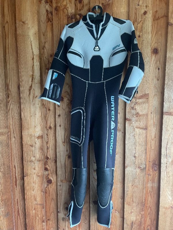 Dive Suit Waterproof W4 5mm in Ladis M