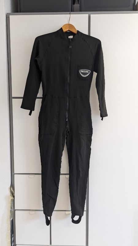 Dive Suit Women's drysuit 5.5mm by Seac Sub size L - top condition