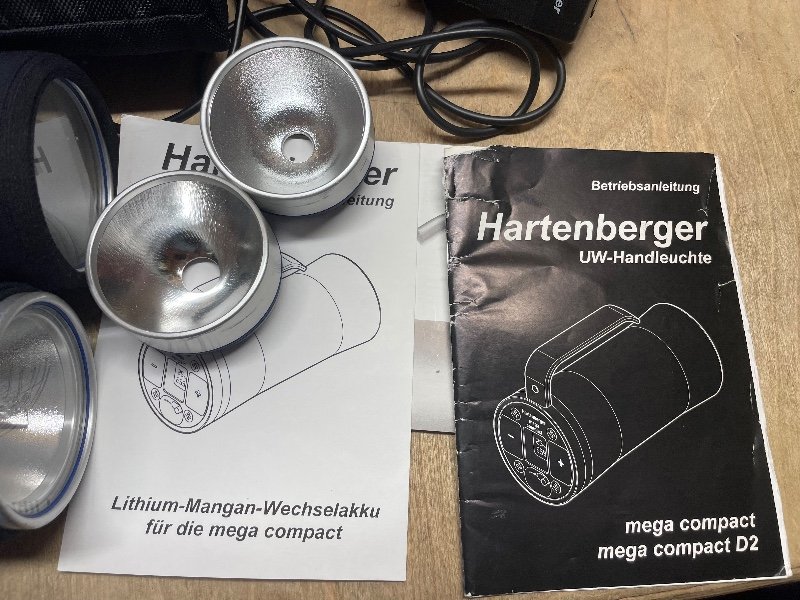 Dive Light Hartenberger Mega Compact D2