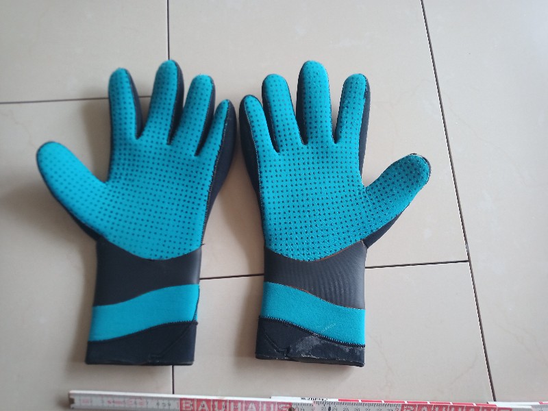 Dive Gear Gloves Mero