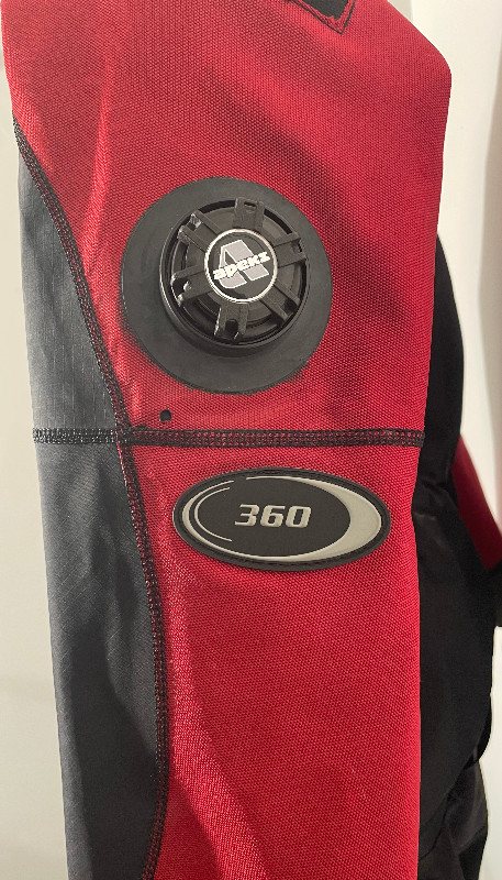 Dive Suit ROFOS RS360 Man Demo Suit Size L / Shoe Size XXL (45/46)