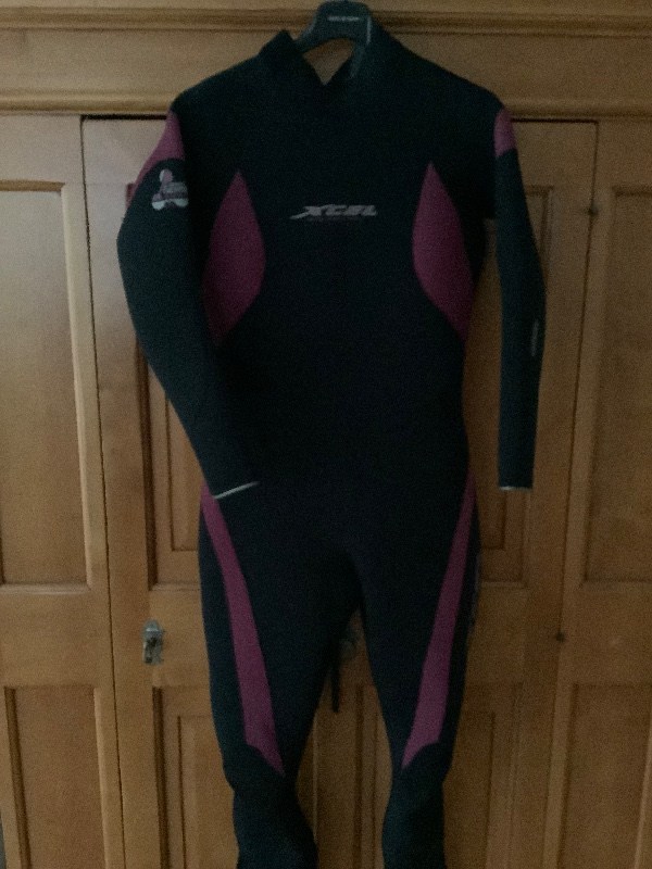 Dive Suit Sell diving suits as good as new long and shotys