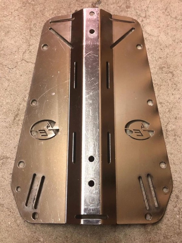 Tarierjacket Backplate V4 Tec Stahl mit Single Tank Adapter und Bleigewichte