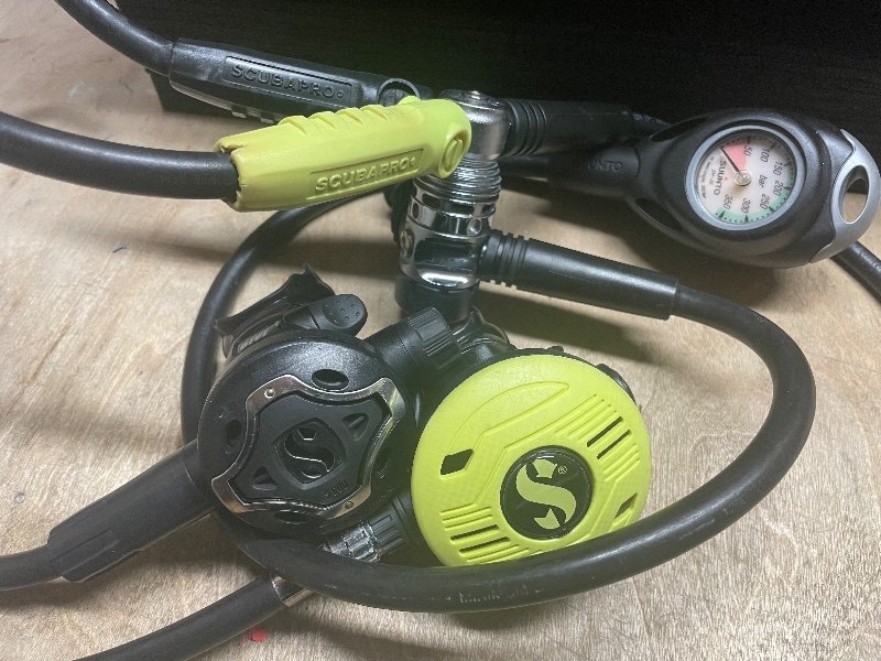 Regulator Scubapro MK 25 S600